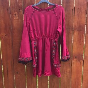Adorable pink tunic top with bell sleeves